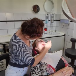 zahnärztliche Behandlung 